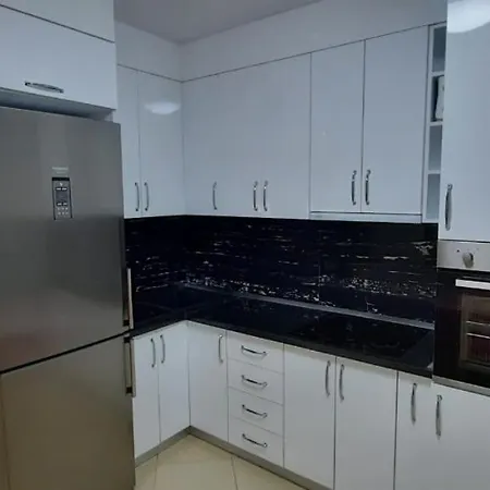 Family Apartment *
