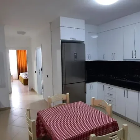 Family Apartment *